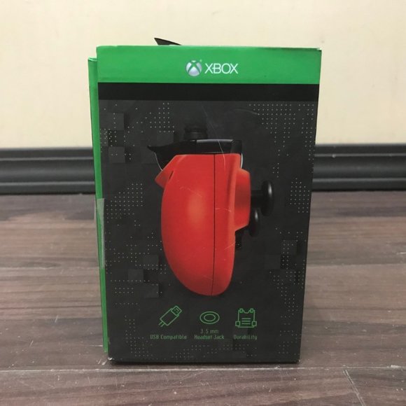 Hyperkin X91 Wired Controller for Xbox One + Windows 10 Red 90's Style - Picture 11 of 13